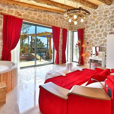 İslamlar 2 Bedroom Secluded With Private Pool Heated Pool Hot Tub カルカン