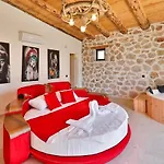 İslamlar 2 Bedroom Secluded With Private Pool Heated Pool Hot Tub