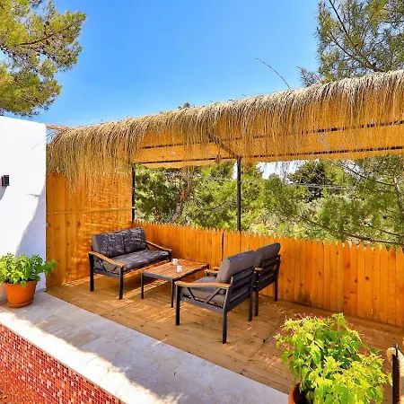 İslamlar 2 Bedroom Secluded With Private Pool Heated Pool Hot Tub ヴィラ *