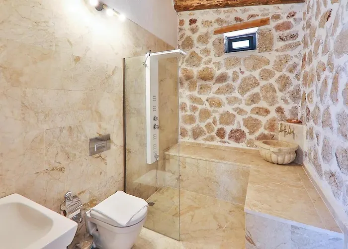 Βίλα İslamlar 2 Bedroom Secluded With Private Pool Heated Pool Hot Tub Καλκάν