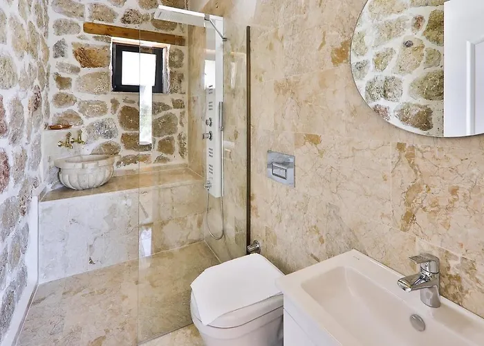Βίλα İslamlar 2 Bedroom Secluded With Private Pool Heated Pool Hot Tub Καλκάν